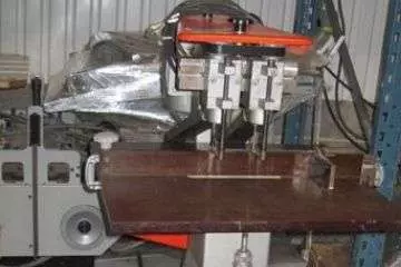 Paper hole drilling machine